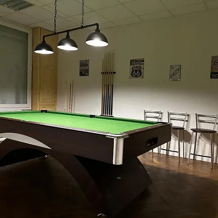 Jaures 99 - 2 Chambres Salle De Billard Et Jardin Apartment Epernay